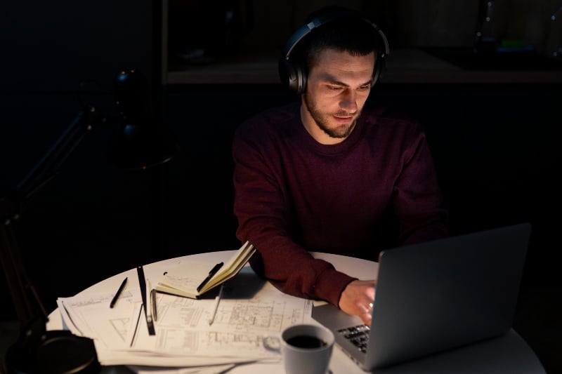 The Myth of the 24/7 IT Professional: Changing the Narrative
